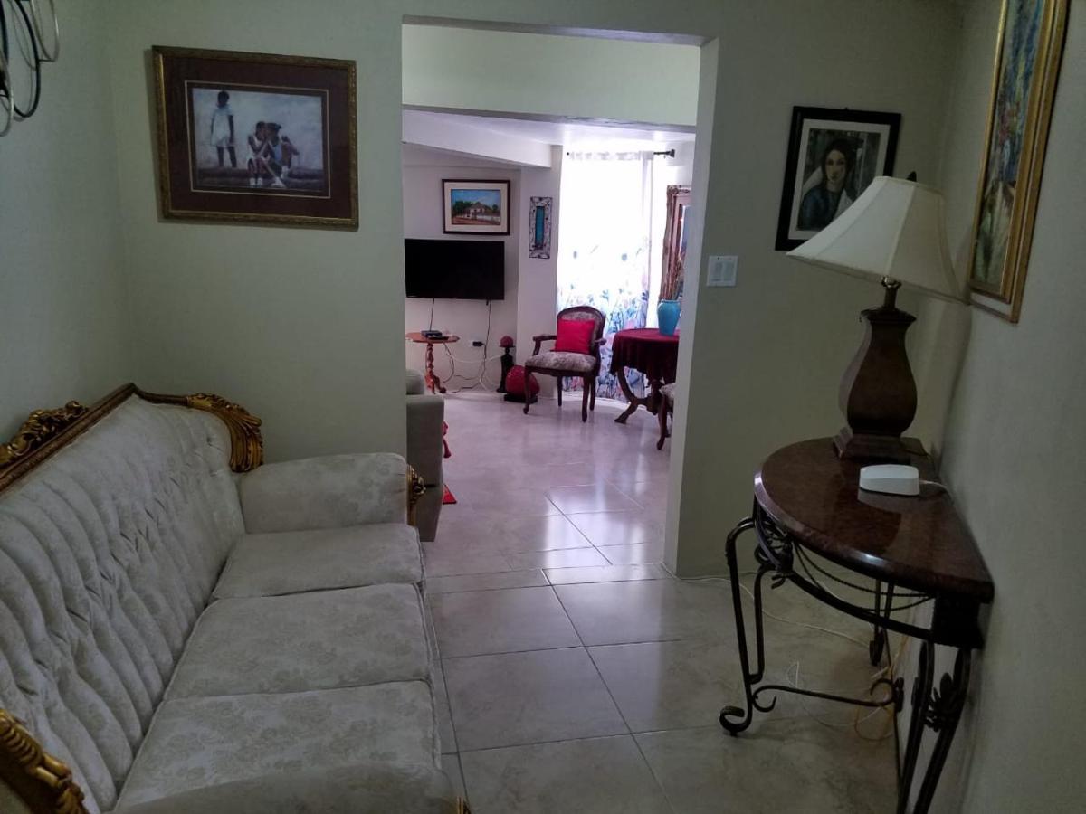Bella Vista Vacation Appartement Montego Bay Buitenkant foto